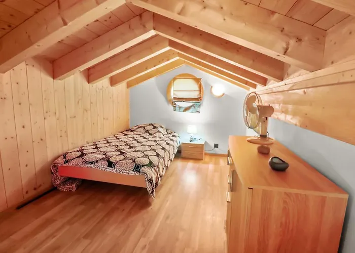 Avec Vue Sur La Plaine Apartamento Troistorrents