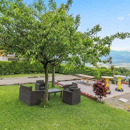 Avec Vue Sur La Plaine *