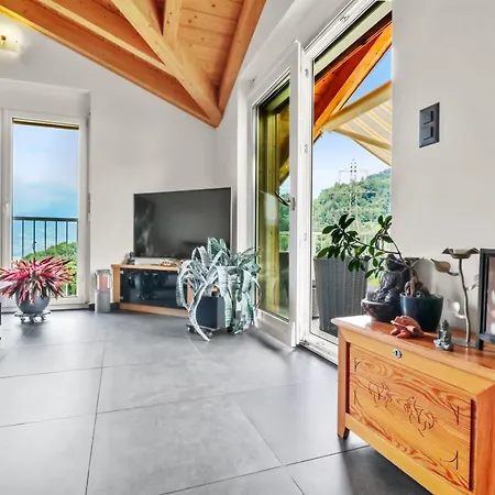 Avec Vue Sur La Plaine Apartament Troistorrents