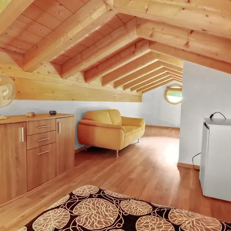 Avec Vue Sur La Plaine *